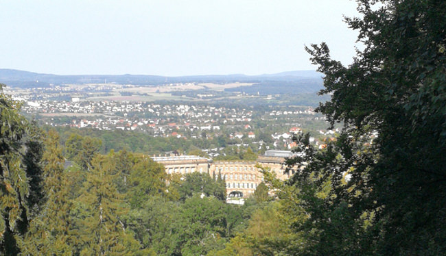 Beliebte Aussicht vom Bergpark Wilhelmshöhe auf die Stadt Kassel ca. 50 km entfernt vom Hotel Landhotel Kern in Bad Zwesten